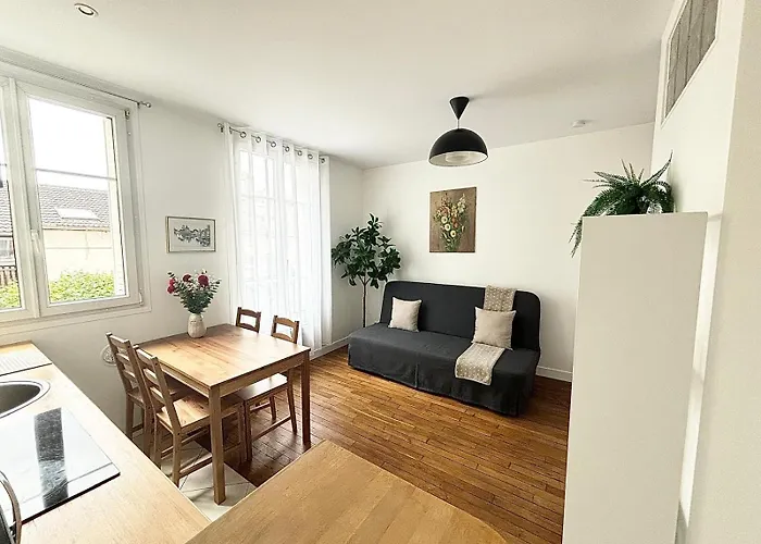 Apartment Olympic View Paris 8 *
